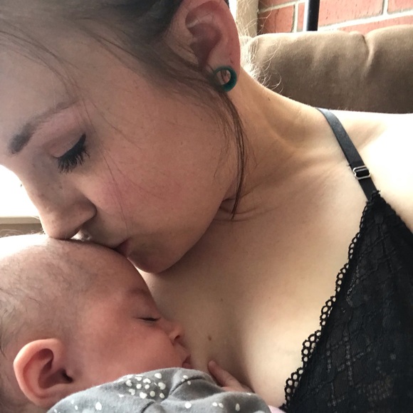 Meet your Posher, Kearstein - Picture 3 of 3